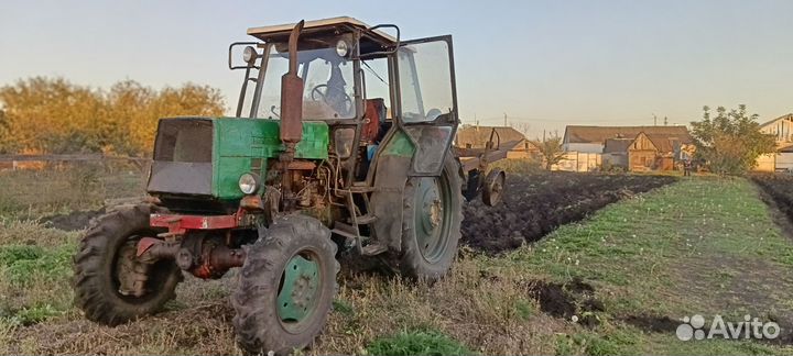 Вспашка земли