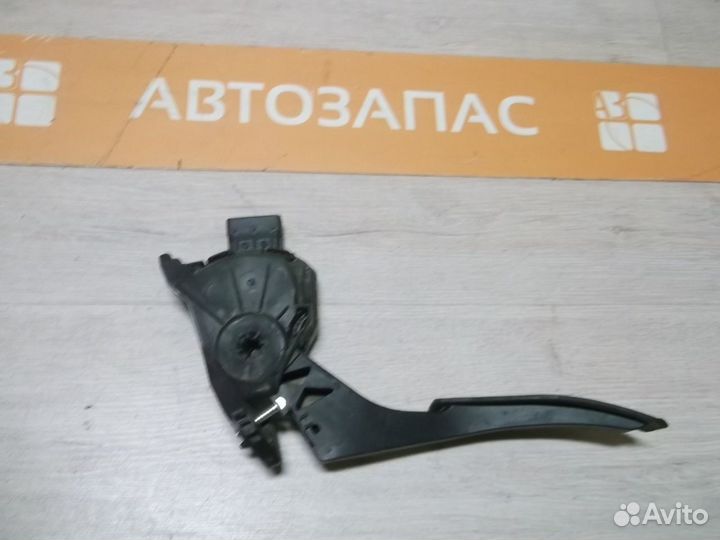 Педаль газа тормоза сцепления Chevrolet Cruze Круз