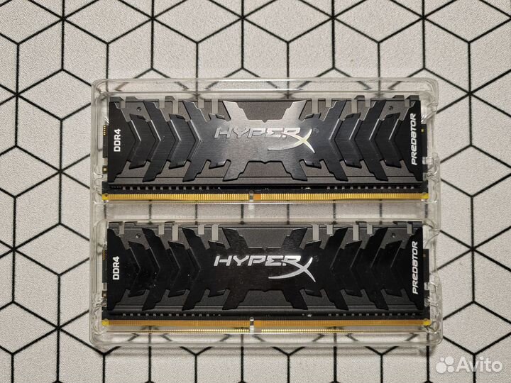 Память Kingston HyperX Predator RGB 16GB DDR4