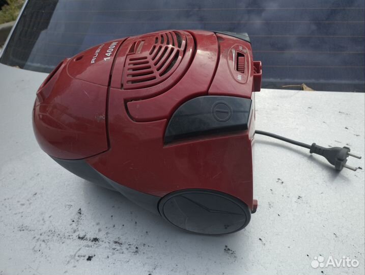 Пылесос полурабочий