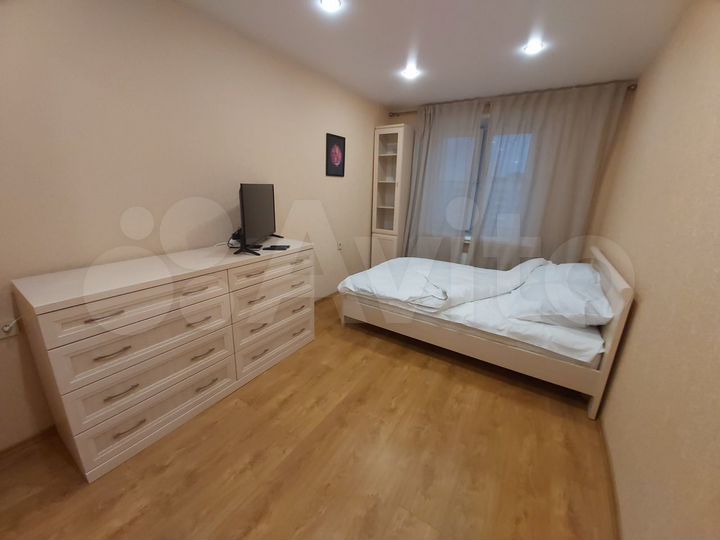 2-к. квартира, 49 м², 9/9 эт.