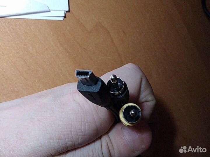 Кабель два тюльпан на usb