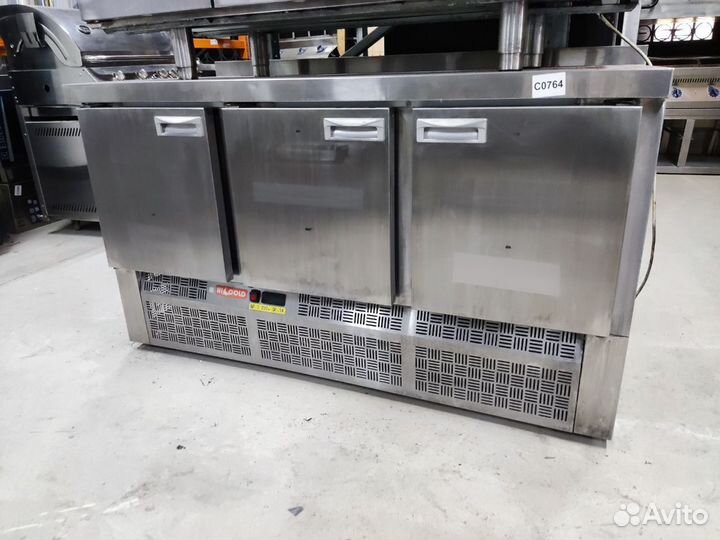 Морозильный стол