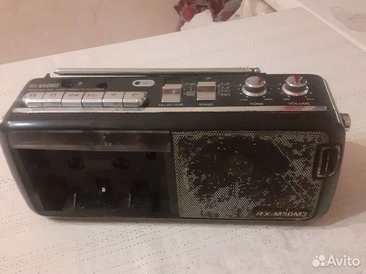 Кассетный магнитофон