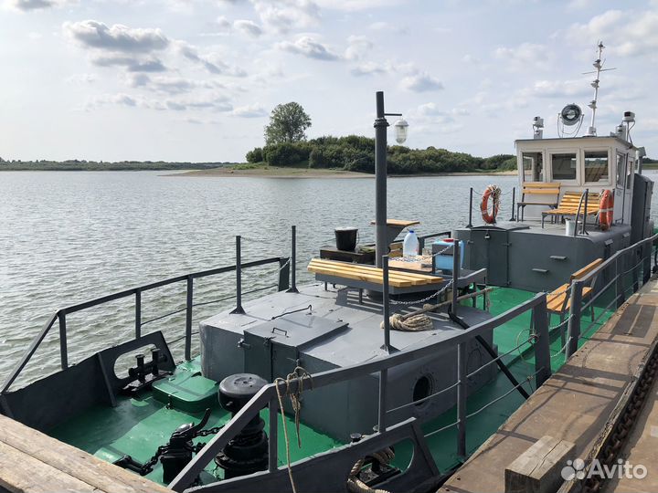 Аренда теплохода на 10 человек