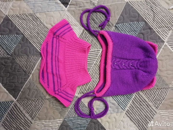 Шапка и манишка для девочки