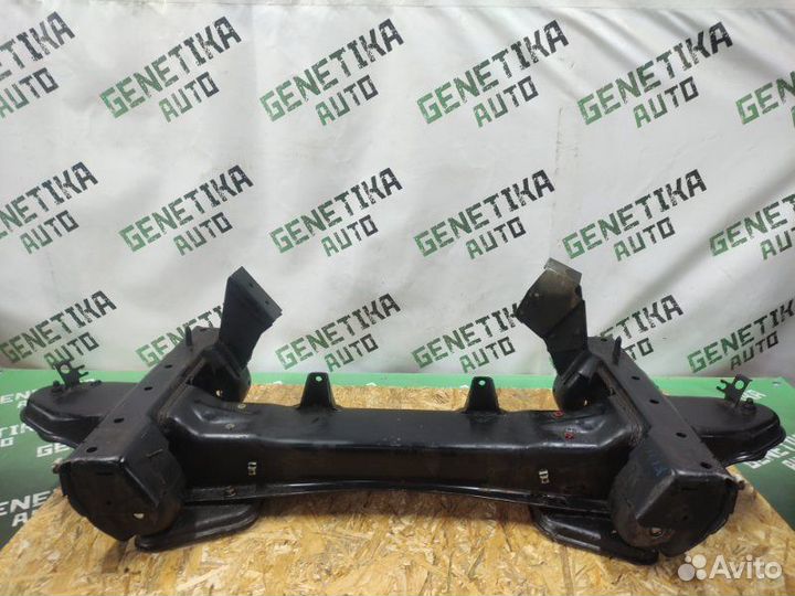 Балка подвески передняя Mercedes-Benz Sprinter 901