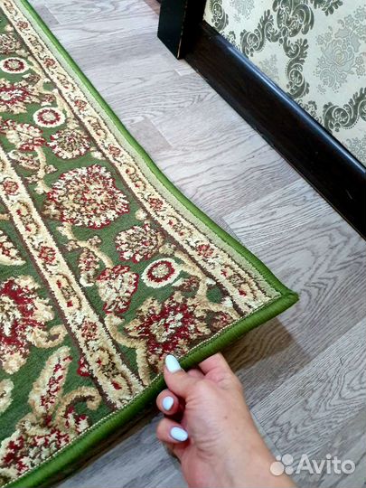 Ковровая дорожка,размер 4.60 м.1.15 м