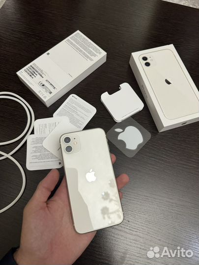 iPhone 11, 128 ГБ