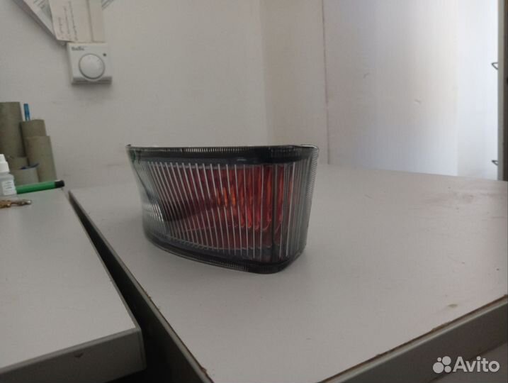 Указатель поворота правый toyota mark II ST22222R