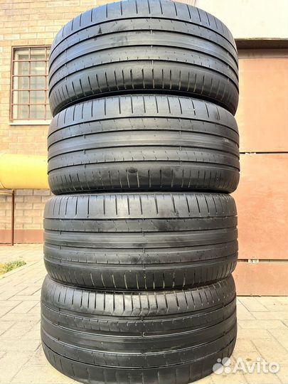 Pirelli P Zero 275/35 R21