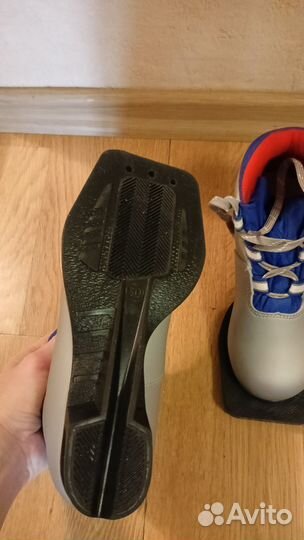 Лыжные ботинки, 30 р