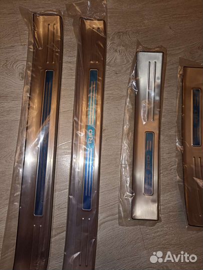 Накладки на пороги KIA rio