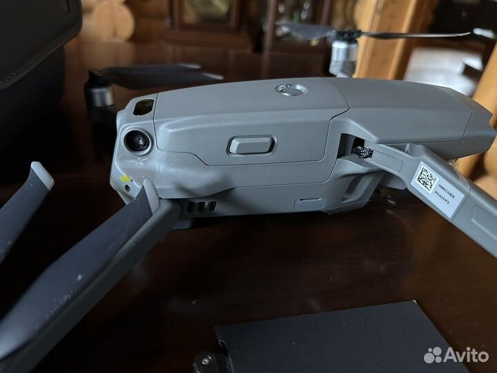 Dji Mavic 2 zoom + Fly More Combo Kit