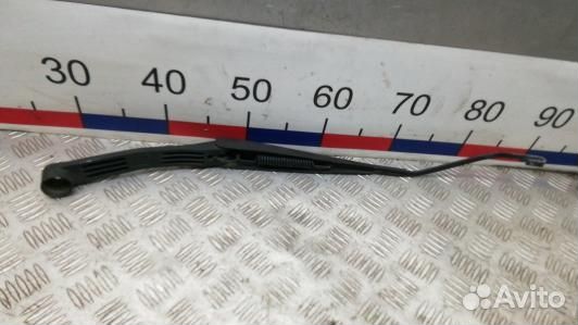 Щеткодержатель лобового стекла subaru legacy 3 (2S