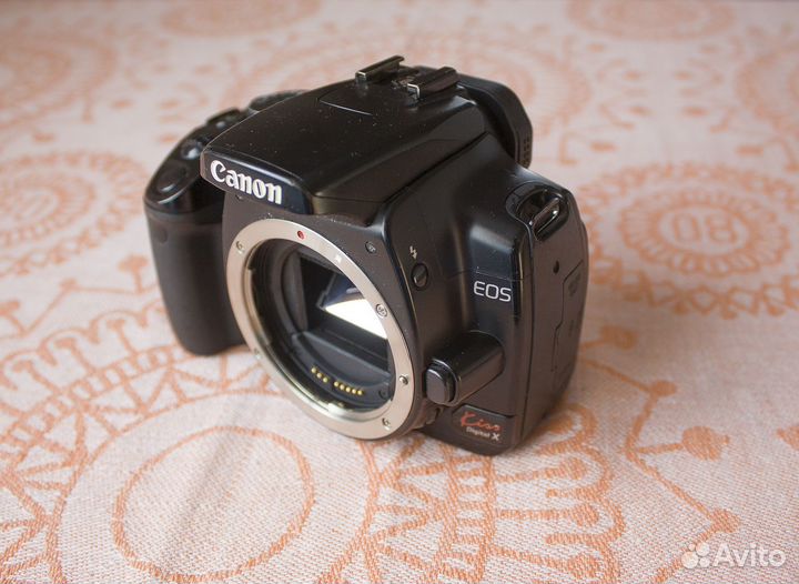 Canon EOS Kiss Digital X