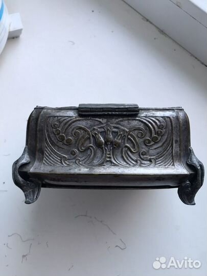 Шкатулка buch