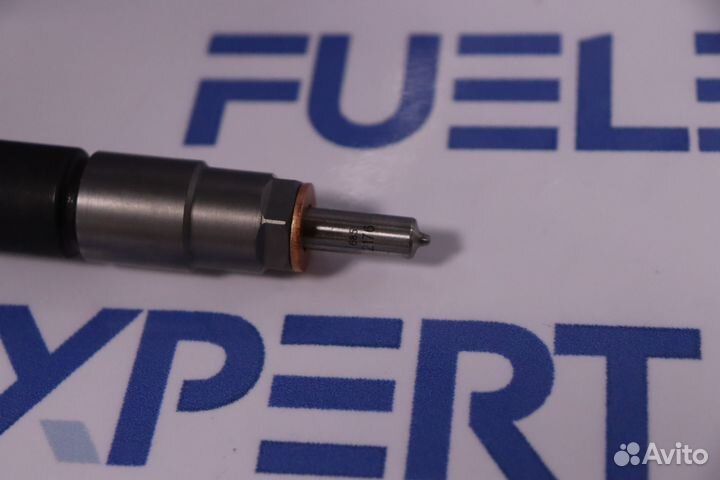 Форсунка топливная 0445110616