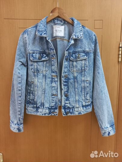 Джинсовая куртка женская