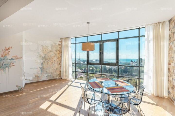 4-к. квартира, 150 м², 8/21 эт.