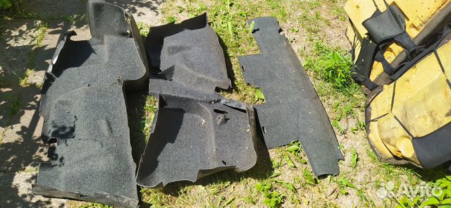 BMW E30 обшивки багажника