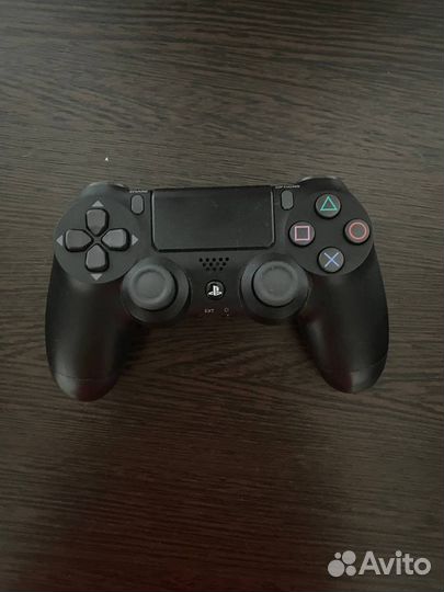 Sony PS4 геймпад