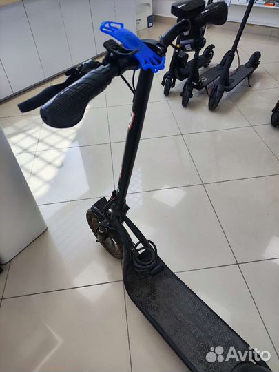 Электросамокат iconBIT Trident GT PRO (XLR3066)