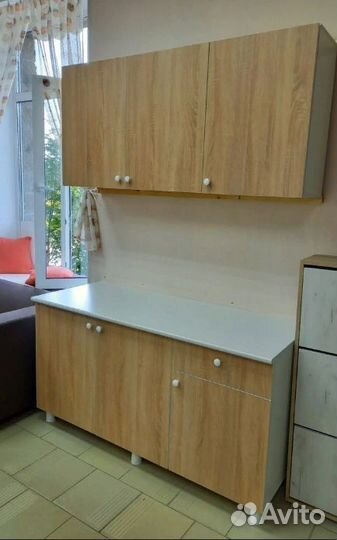 Кухня Поинт 1500 метра