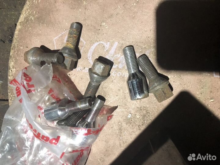 Колесные болты бмв