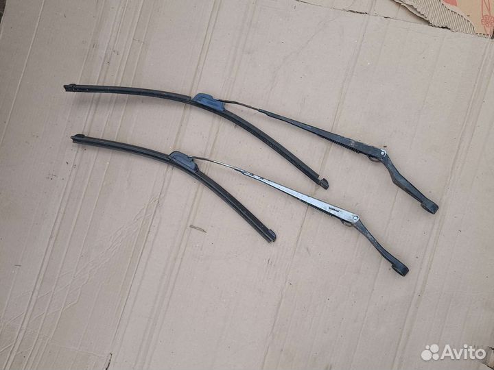 Поводок дворников Nissan Almera N15 1995-2002