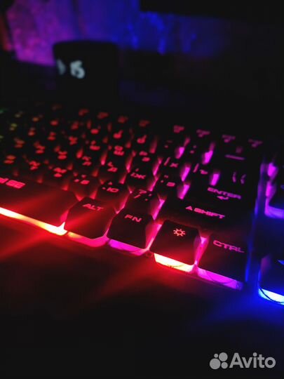 Клавиатура проводная Liquid metal SE