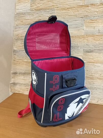 Школьный рюкзак grizzly