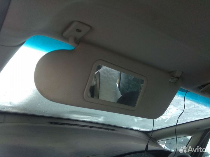 Солнцезащитный козырек Subaru traviq