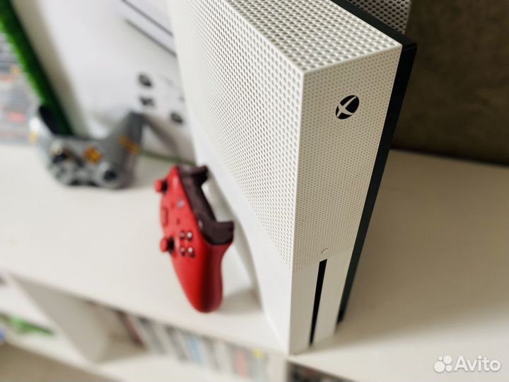 Xbox One S / Xbox 360 с играми