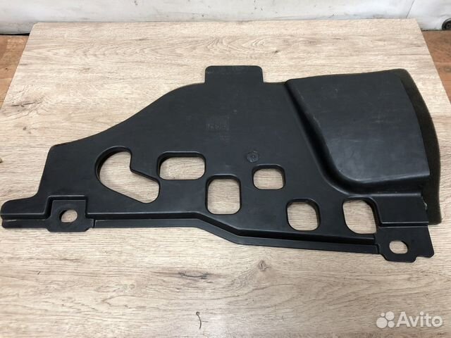 Нижняя накладка торпедо RH Opel Astra h