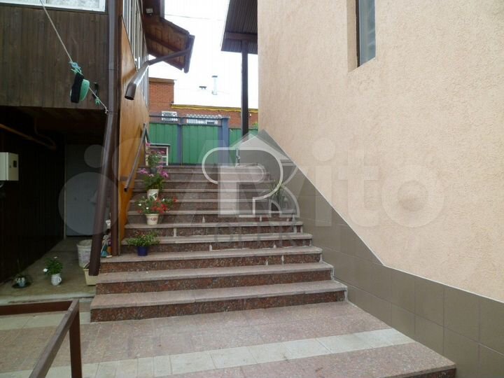 Дом 100 м² на участке 5,4 сот.