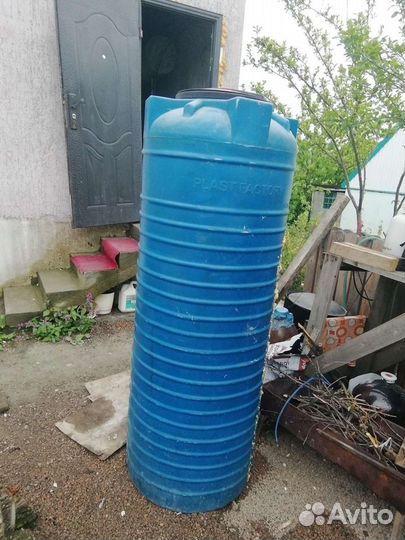 Бак пластиковый бу