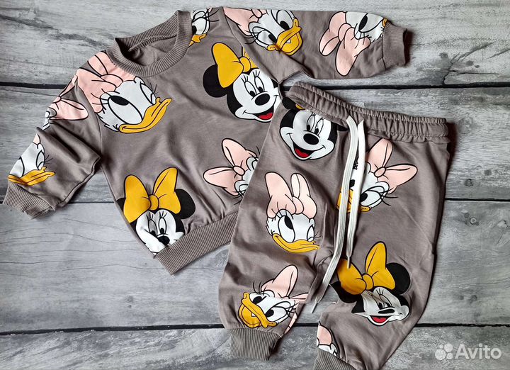 Костюм детский на 6, 9, 12 месяцев