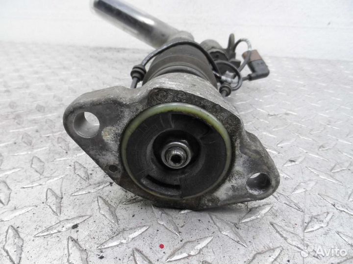 Амортизатор задний левый Mercedes-Benz E-Class