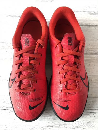 Детские бутсы для зала Nike Vapor 13 Club IC US 2