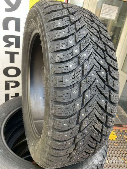 Nokian Tyres Hakkapeliitta 10p SUV 285/60 R18 115T