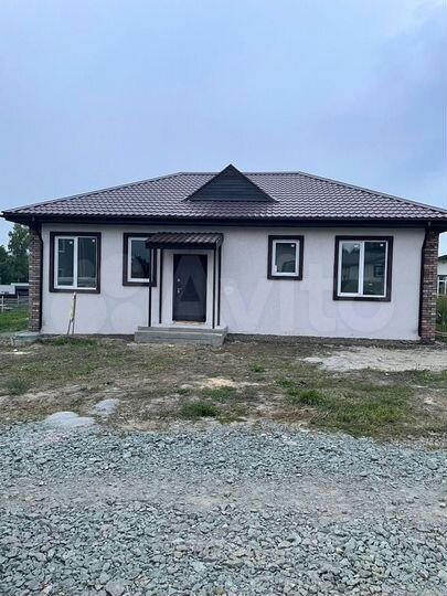 Коттедж 112 м² на участке 6 сот.