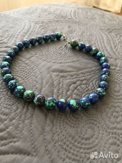 Бусы из синего императорского камня