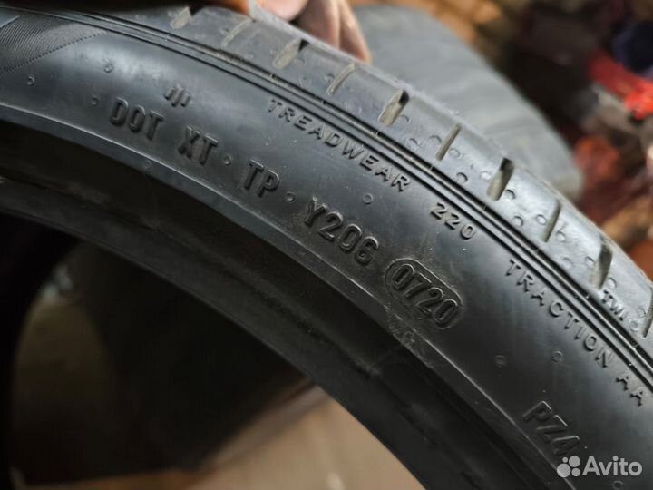 Pirelli P Zero Luxury Saloon 315/30 R21