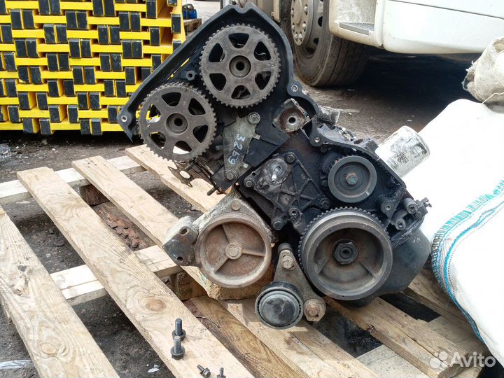 Двигатель 182а4000