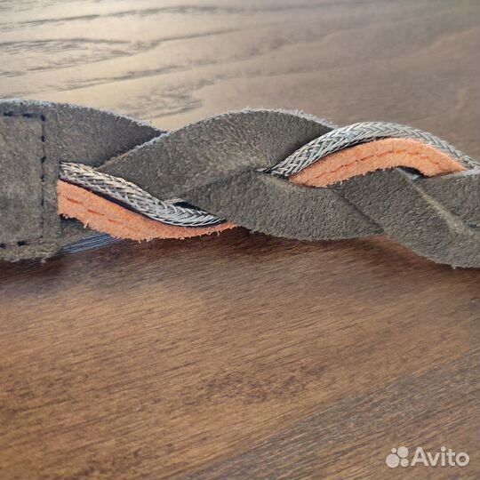 Замшевый ремень Guess