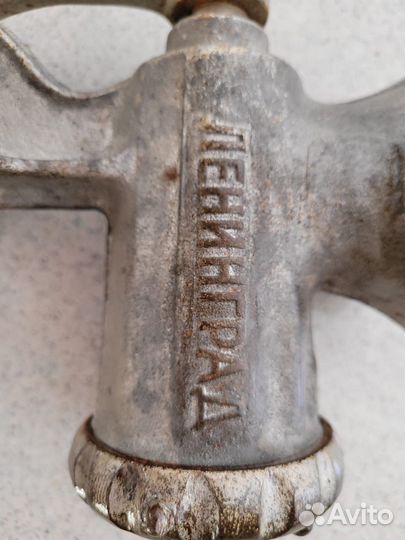 Мясорубка советская ручная