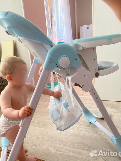 Детский стульчик для кормления