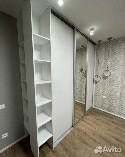 Шкаф в детскую