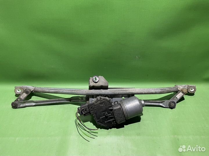 Стеклоочиститель передний VW Passat B5 Audi A4 B5